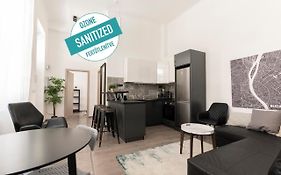 Standard Apartment By Hi5 - Rakoczi Ut 23